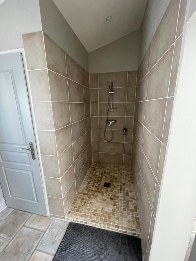 Gite La Maison Dans L'Olivette Oraison Exterior foto